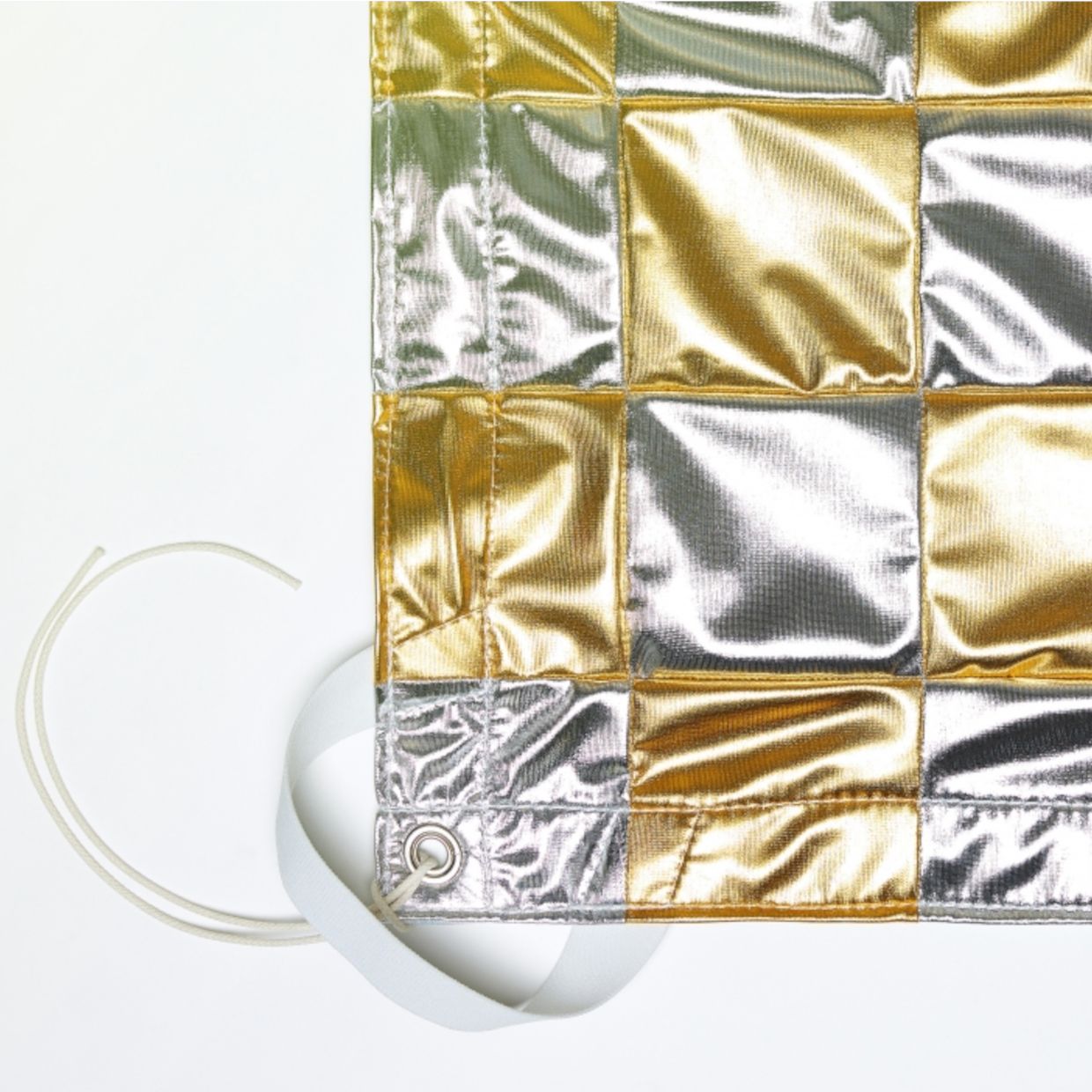 Product 6x6' Checkerboard Silver / Gold (1,8x1,8m)