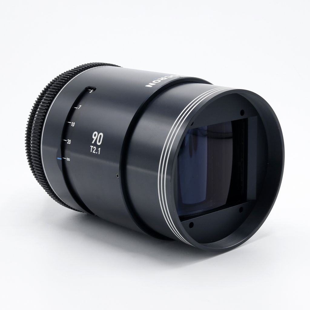 Lomocron 90mm T2.1 anamorfický objektiv PL mount