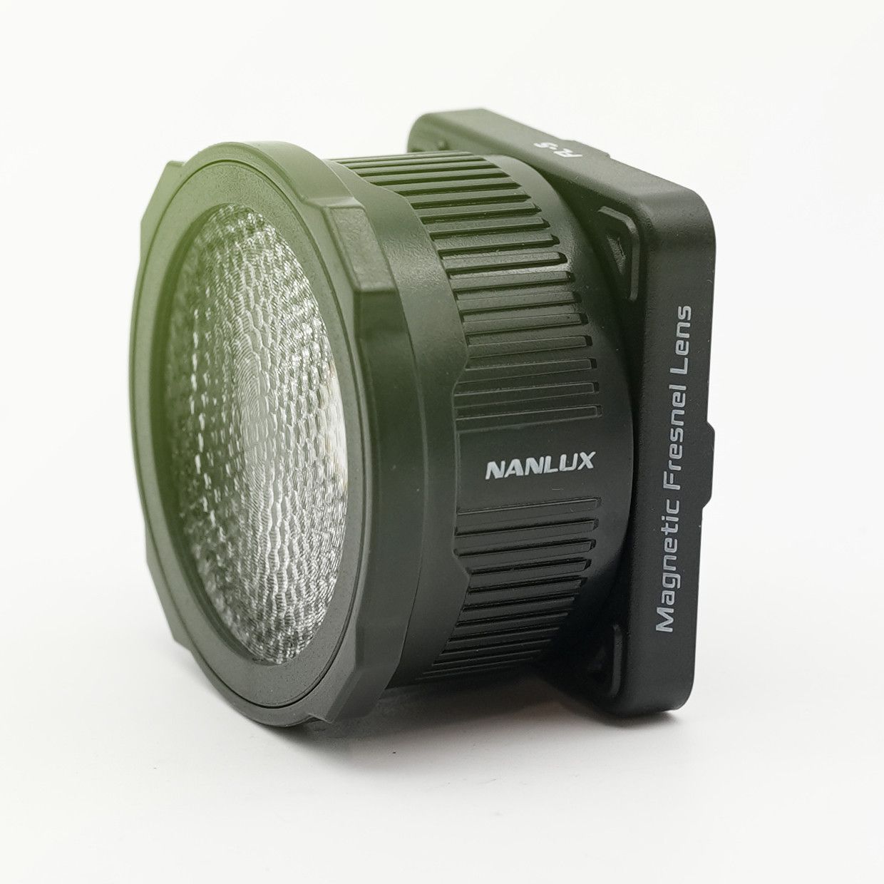Nanlux Evoke 5C Magnetic Fresnel Lens