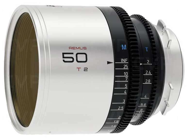 BLAZAR Remus 50mm/T2.0 1.5x Fullframe Anamorphic (BLUE lens flare)